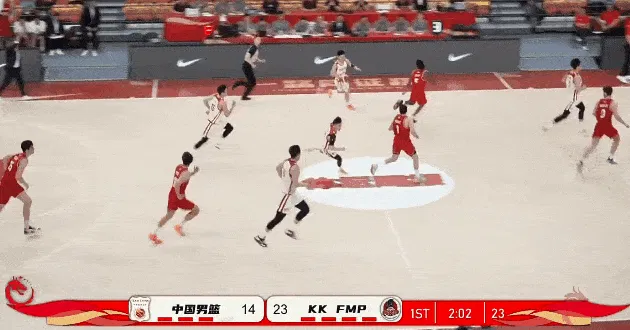世界杯客户端-赵维伦反击中送出妙传，焦泊乔上篮打进追至7分打停对手